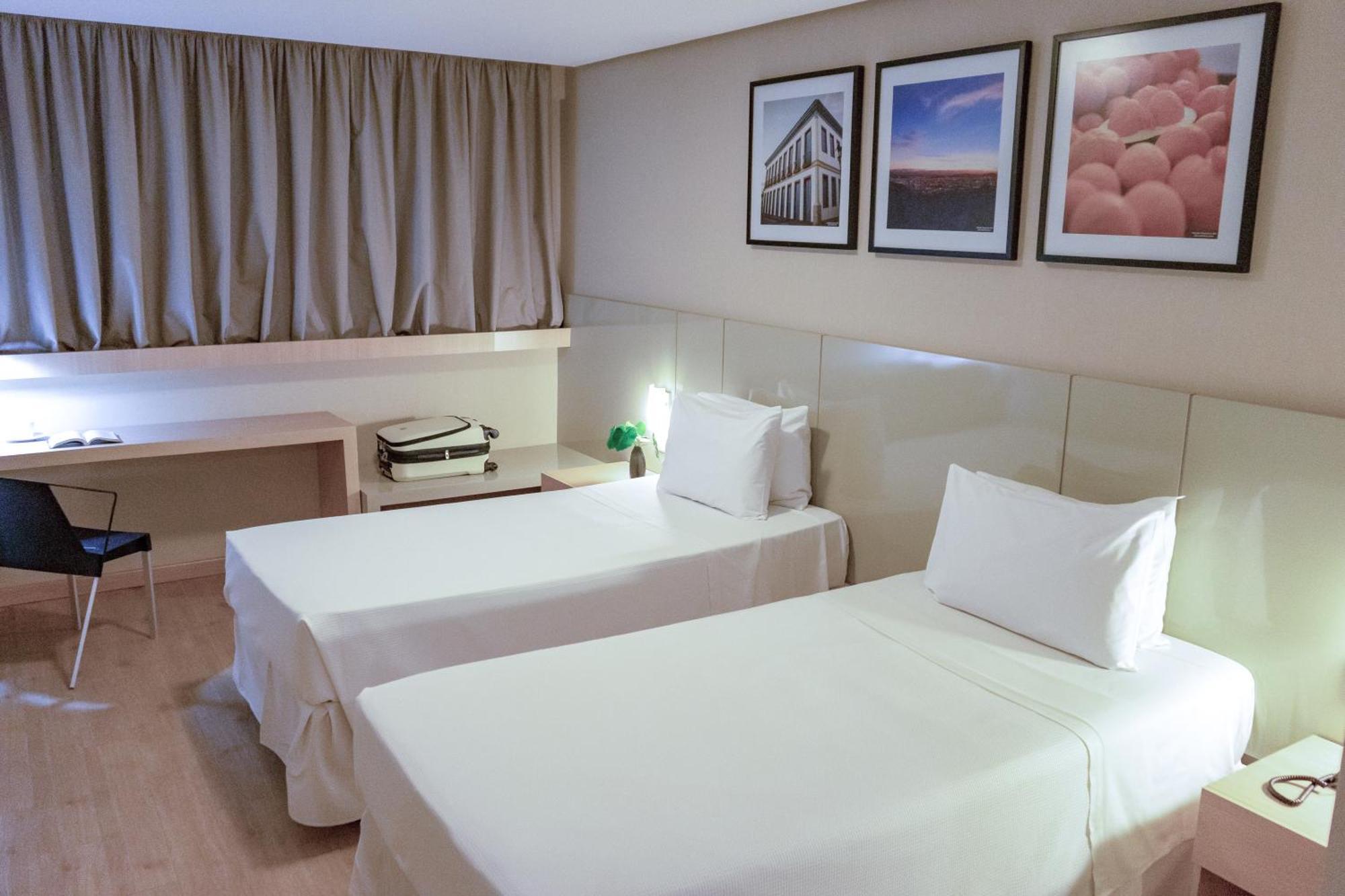 Hotel Intercity Montes Claros
